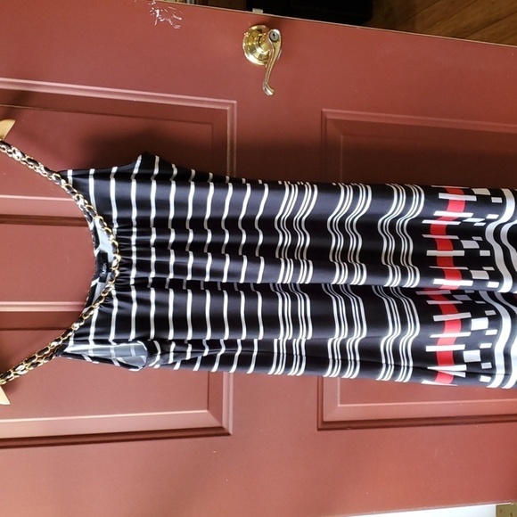 MSK black white and red graphic dress with chain accent. Size large - Picture 1 of 11